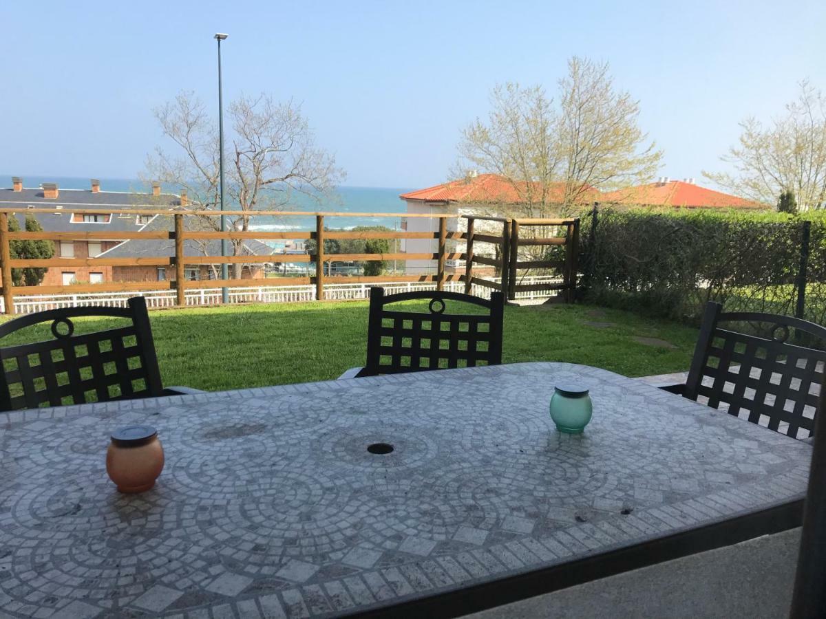 Casa De Las Flores - Apartamento Con Jardin Privado Frente A La Playa De Comillas Kültér fotó