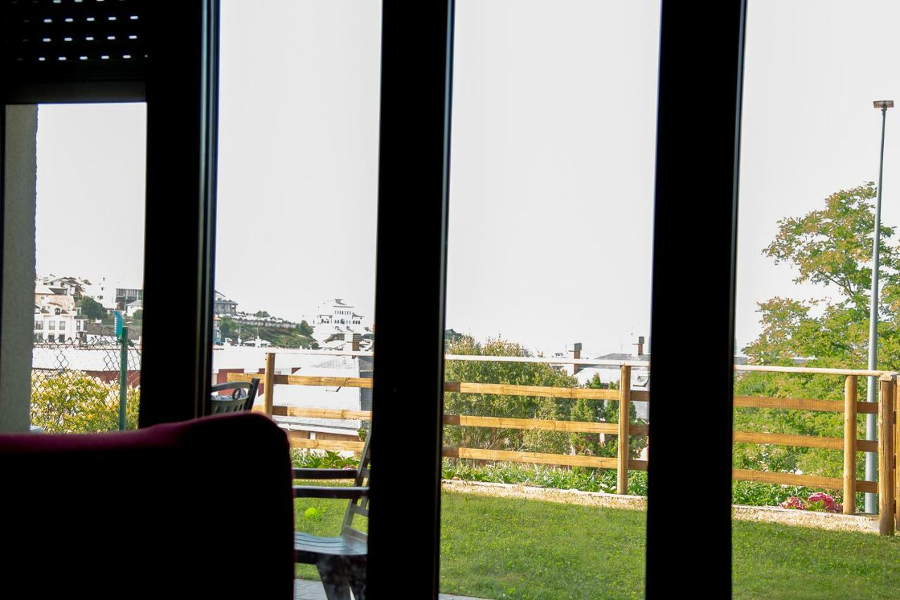 Casa De Las Flores - Apartamento Con Jardin Privado Frente A La Playa De Comillas Kültér fotó