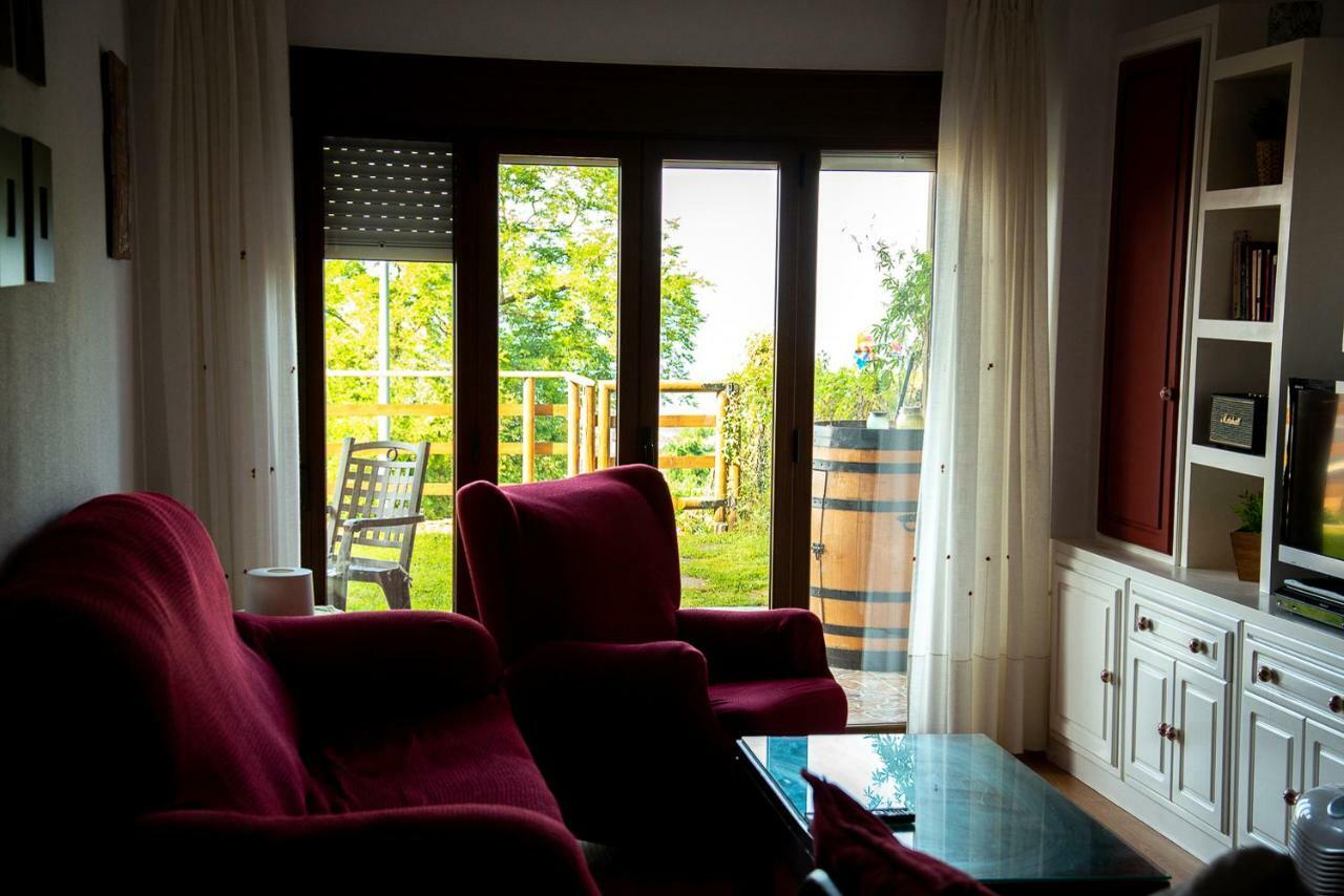 Casa De Las Flores - Apartamento Con Jardin Privado Frente A La Playa De Comillas Kültér fotó
